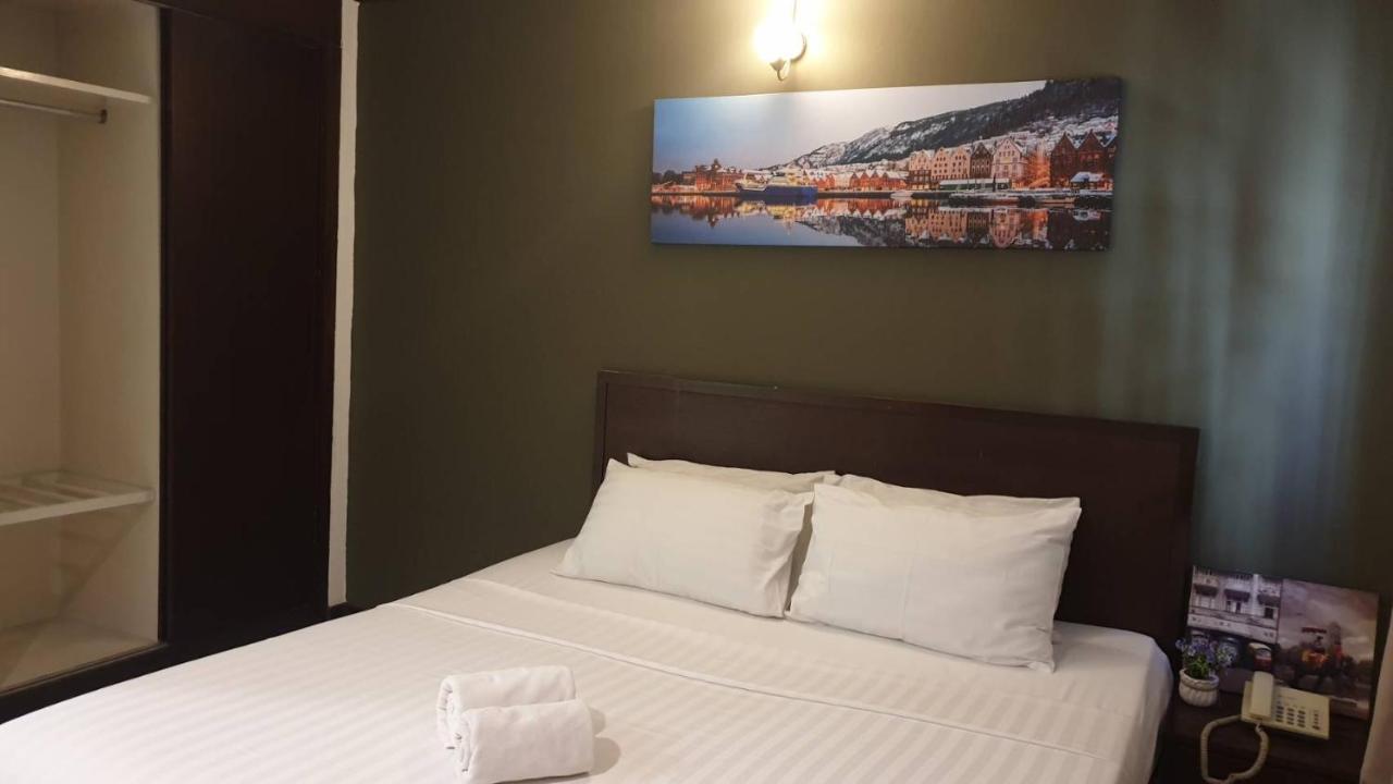 Zen Sukhumvit33 Hotel Bangkok Bagian luar foto