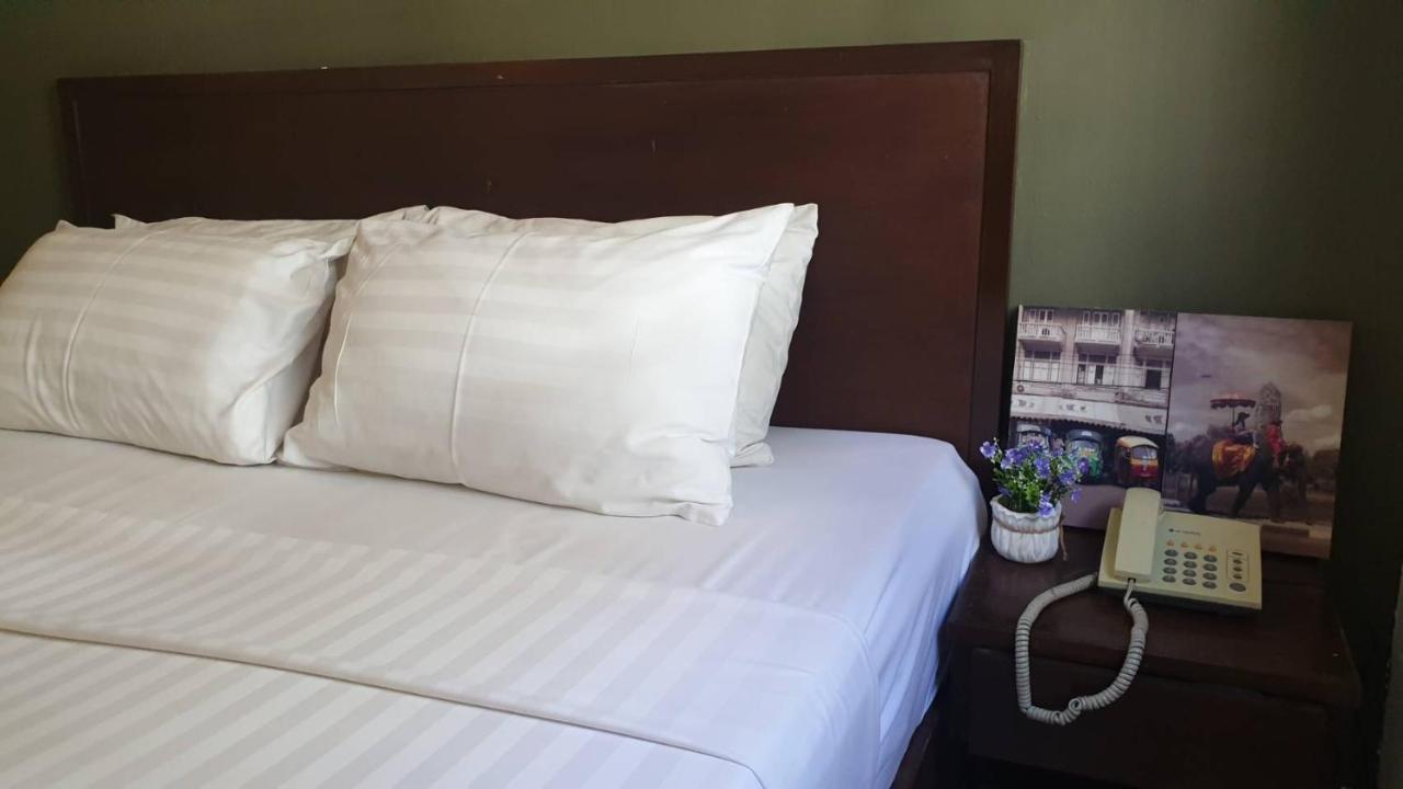 Zen Sukhumvit33 Hotel Bangkok Bagian luar foto